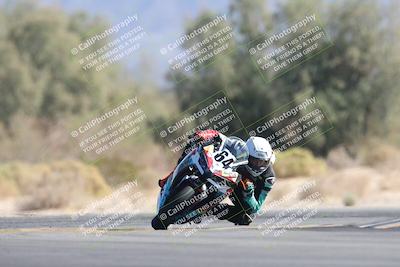 media/Nov-01-2025-CVMA (Sat) [[fc0f7531b8]]/Race 4-500-400-350 Supersport/